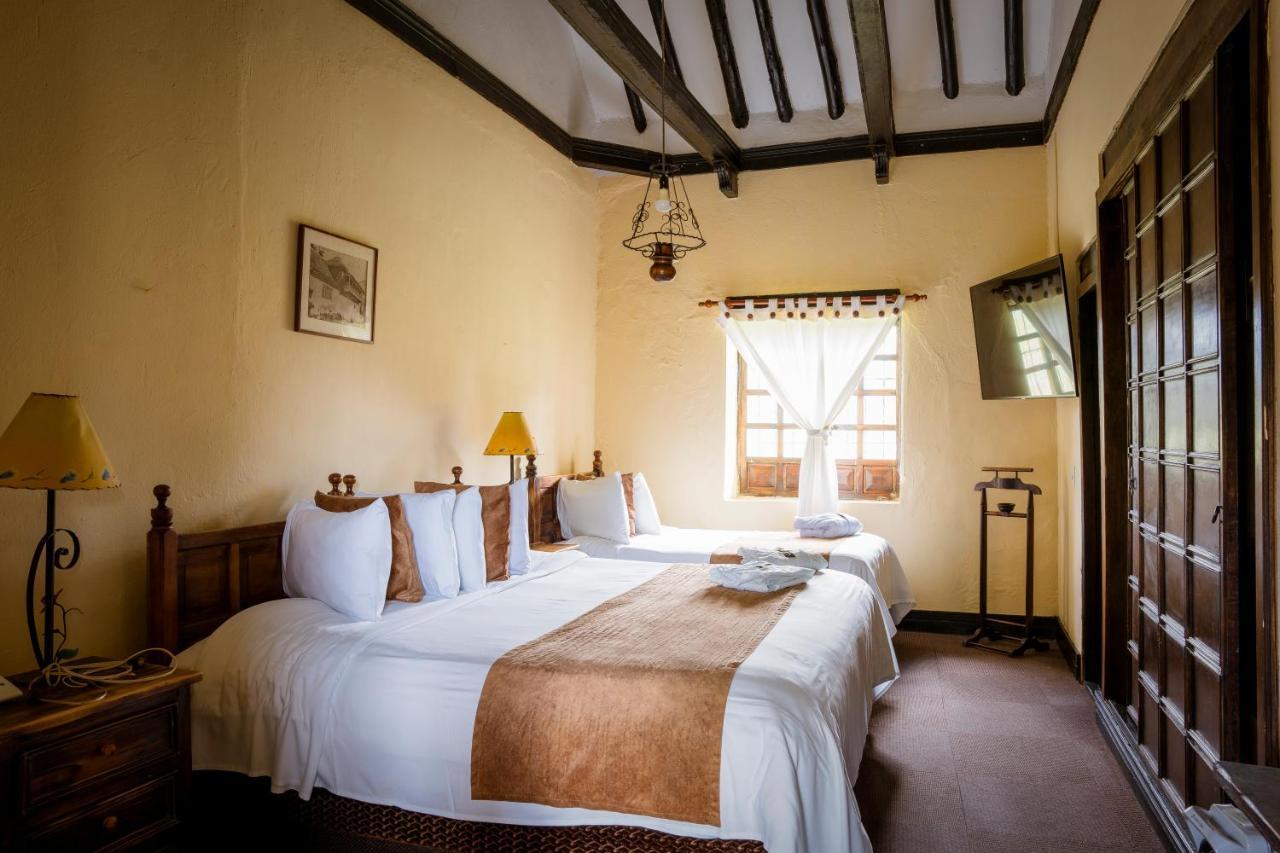 Hotel Hacienda El Salitre ไพพ่า ภายนอก รูปภาพ