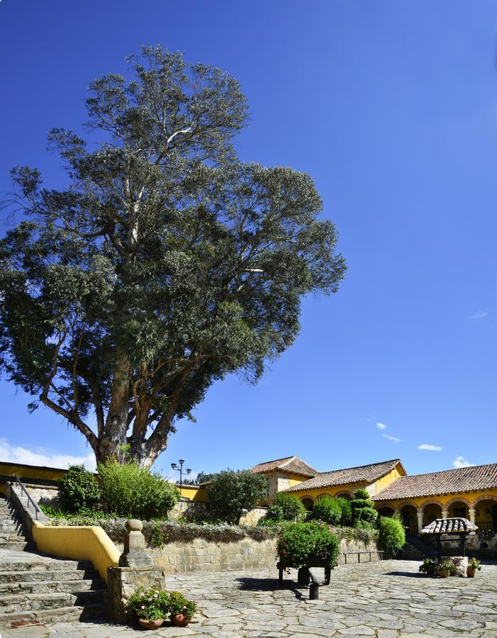 Hotel Hacienda El Salitre ไพพ่า ภายนอก รูปภาพ