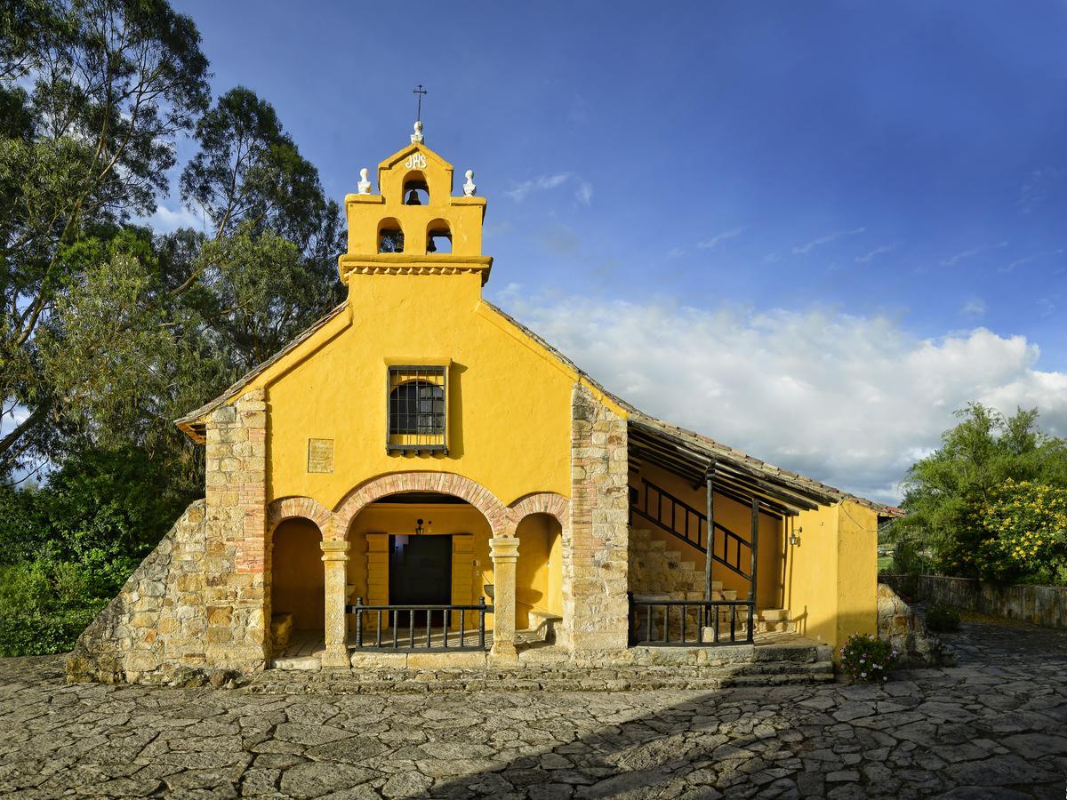 Hotel Hacienda El Salitre ไพพ่า ภายนอก รูปภาพ